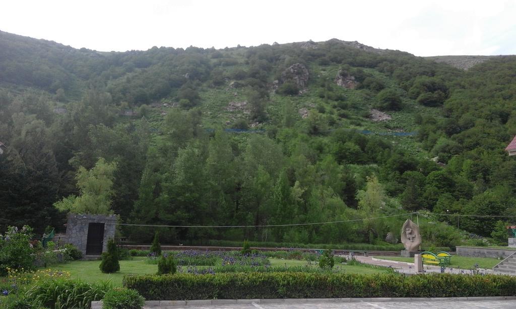 Jermuk Verona Resort エクステリア 写真